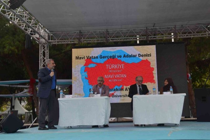 Prof. Dr. İ̇brahim Aydın’dan, "Mavi Vatan Gerçeği Ve Adalar Denizi" Paneli