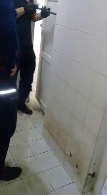 Cuma Namazı İçin Gittiği Caminin Tuvaletinde Hareketsiz Bulundu