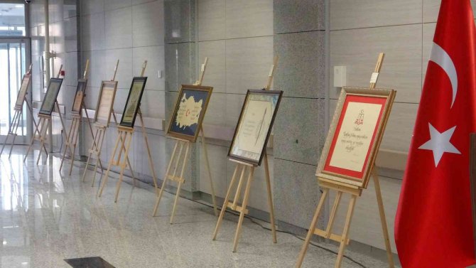 Hakim Ve Savcılardan Kaligrafi Sergisi