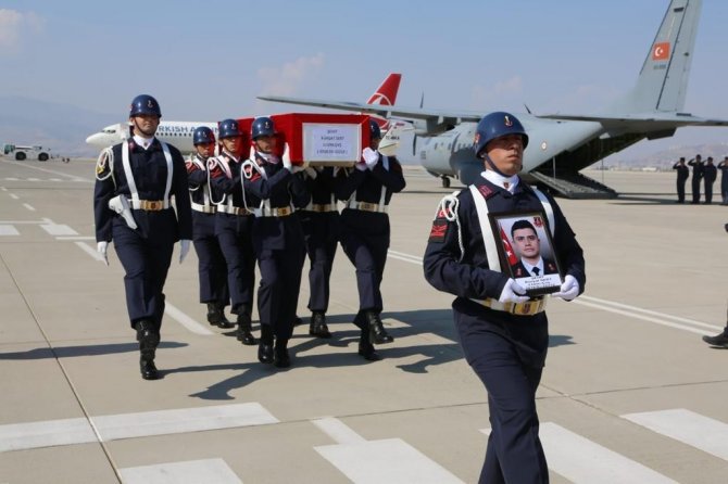 Şehidin Kız Kardeşi: "Ağabeyim Melek Oldu"