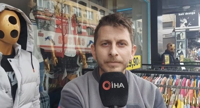 Ümraniye’de Taksici İle Motokuryenin Yumruklu Kavgası Kamerada