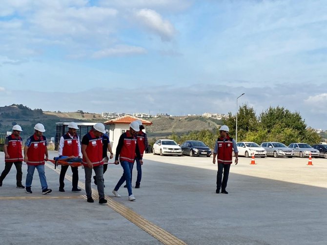 İ̇l Milli Eğitim Müdürlüğü’nden Deprem Ve Yangın Tatbikatı