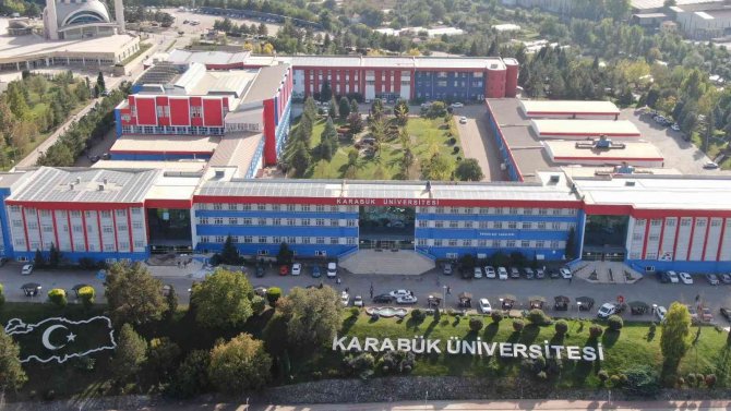 Üniversite Enerjisinin Yüzde 80’ini Güneş Panelleri İle Karşılıyor