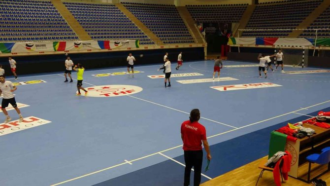 A Milli Erkek Hentbol Takımı, Kuzey Makedonya Maçına Hazır