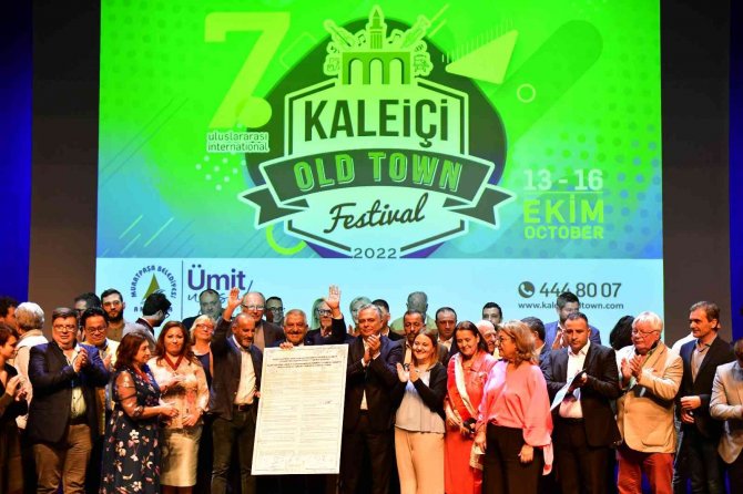 Kaleiçi’nden Dünyaya Mesaj