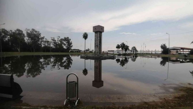 Manavgat’ta Sağanak Yağmur Ve Dolu Etkili Oldu