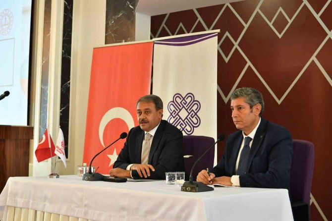 Balıkesir’de İ̇l Milli Eğitim Danışma Komisyonu Toplandı