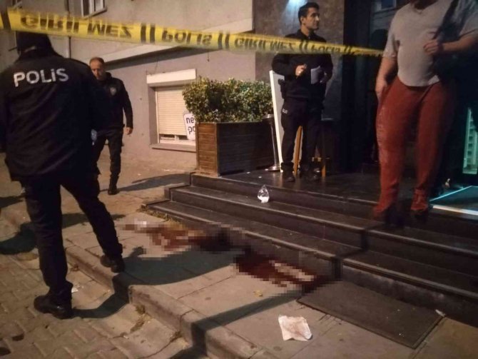 Bilecik’te Restoranda Silahlı Kavga: 2 Yaralı