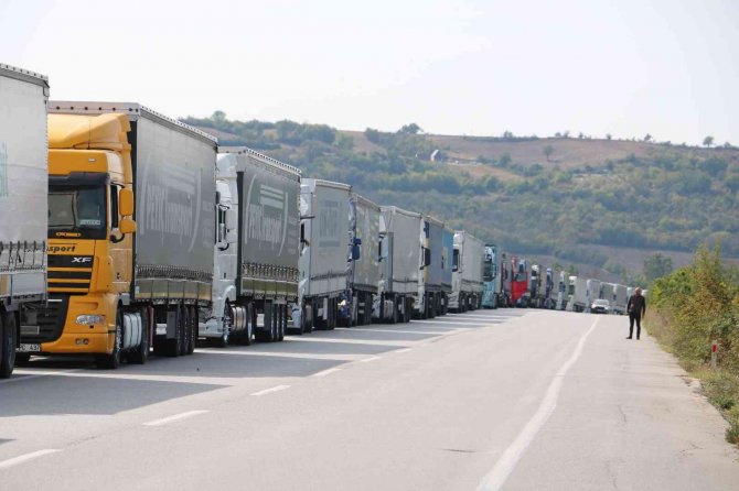 Gümrükte Tüm Zamanların Tır Çıkış Rekoru Kırıldı