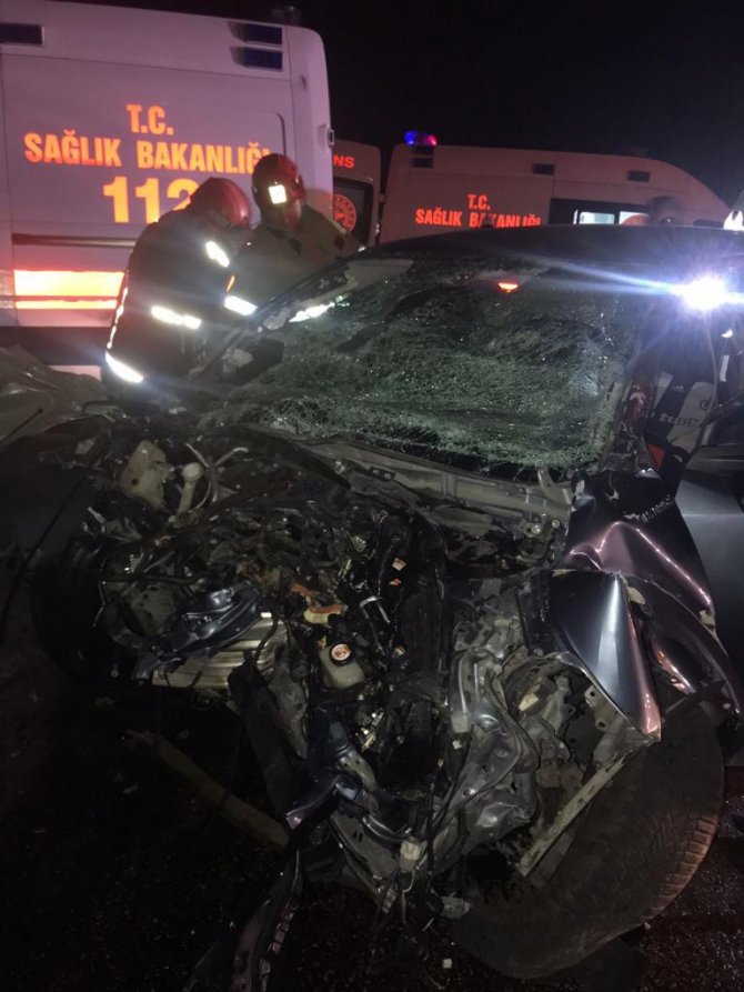 Karacabey’de Trafik Kazası: 1 Ölü, 1 Yaralı