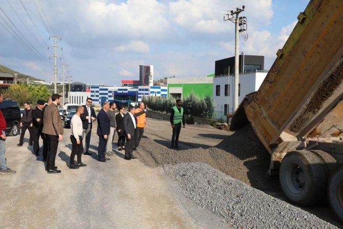 Gümüşova Osb’nin Yolları Tamamlanıyor