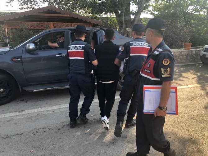 Elazığ’da Vahşet: Saatlerce İşkence Ettiği Kadını Öldürüp Cesedini Çöp Toplama Merkezi Yakınına Attı