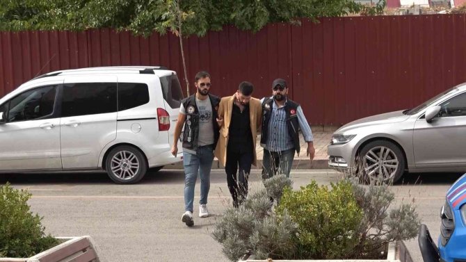 Oyuncak İçerisinde Uyuşturucu Saklamışlar