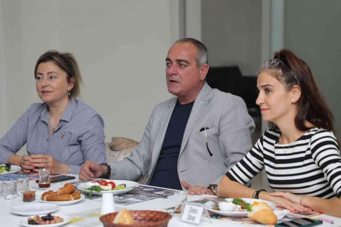 Başkan Sertaslan: “Eğitime Katkımız Devam Edecek”