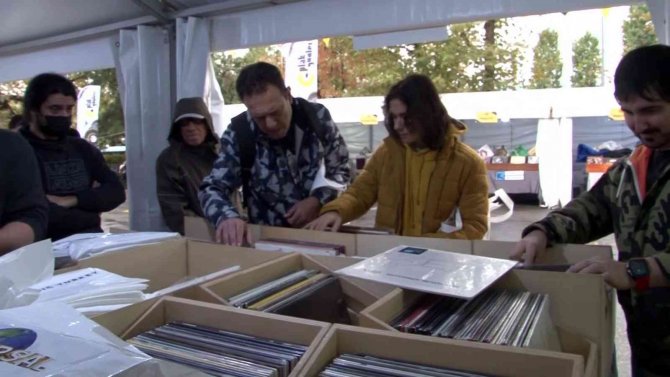 6’ncı Kadıköy Plak Günleri Başladı
