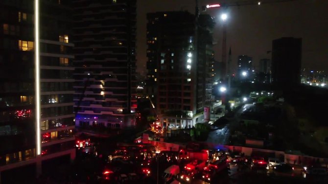 Kadıköy’de Yanan 24 Katlı Rezidans Havadan Görüntülendi