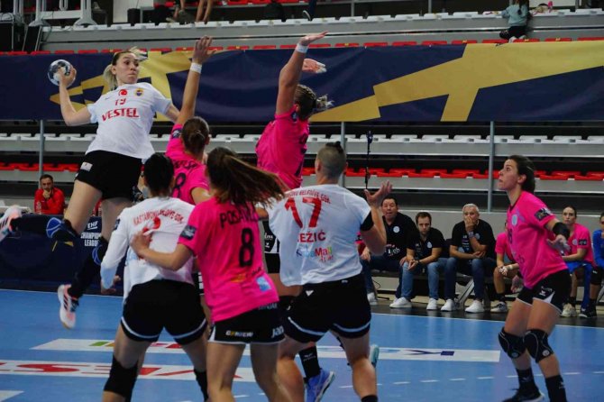 Ehf Kadınlar Şampiyonlar Ligi: Kastamonu Belediyespor: 26 - Lokomotiva Zagreb: 23