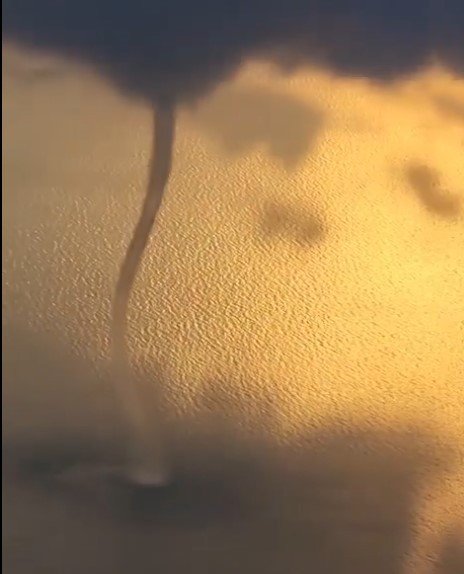 Antalya’da Aynı Anda Oluşan 2 Hortum Korkuttu