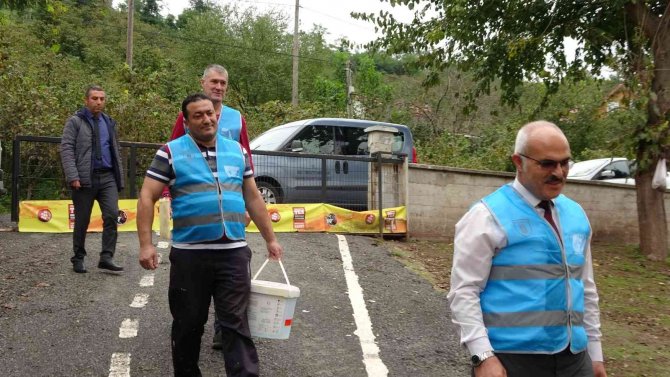 Şehit Ailesinin Evinin Bakımını Yaptılar