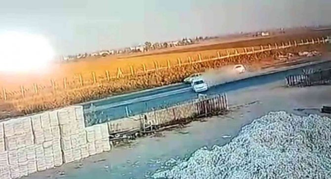 Şanlıurfa’da Kaza Anı Kamerada: 4 Yaralı