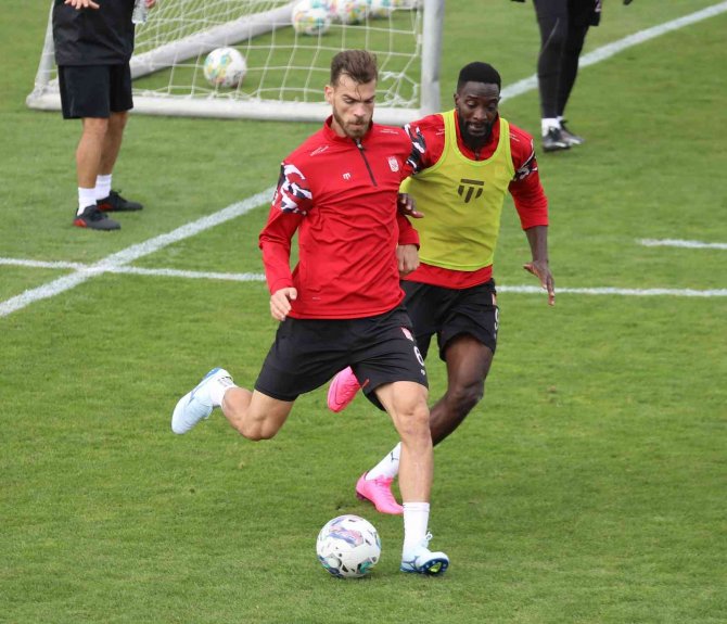 Sivasspor 3 Puan Parolasıyla Hazırlanıyor