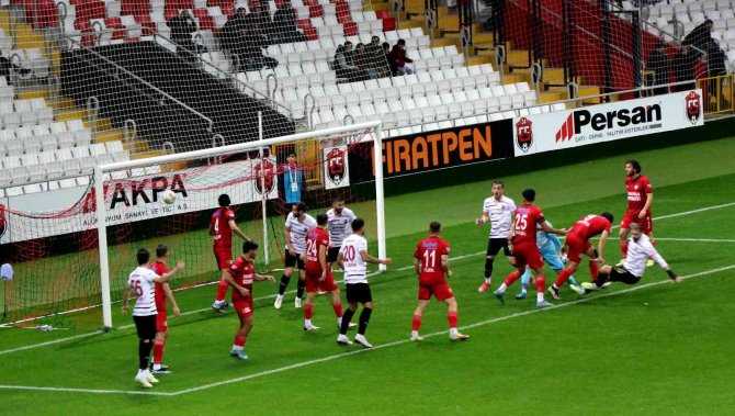Tff 2. Lig: 24erzincanspor: 1 - Somaspor: 1