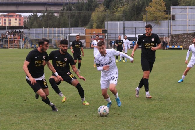 Tff 3. Lig: Belediye Derincespor: 0 - Çatalcaspor: 3