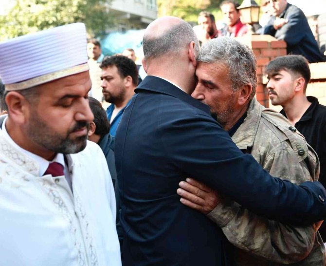 Maden Şehidi Ayvaz Son Yolculuğuna Uğurlandı