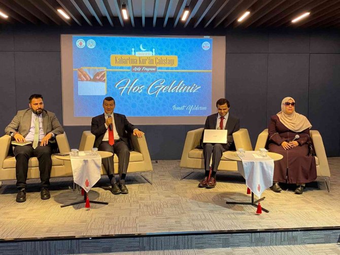 "Uluslararası Kabartma Kur’an Çalıştayı" Ümraniye’de Başladı
