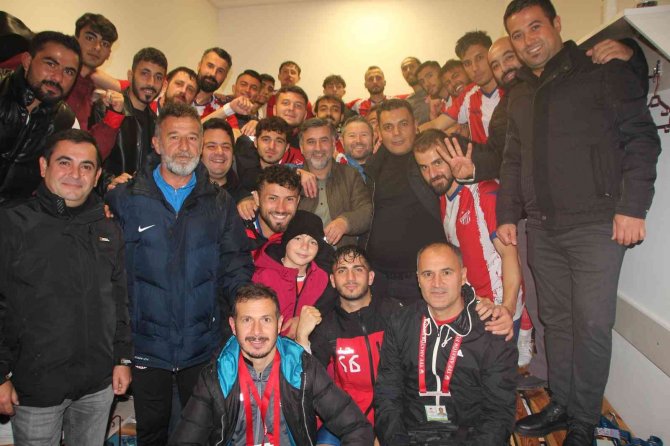 1969 Bilecik Spor Kulübü, Tekirdağspor’u 4-2 Yendi
