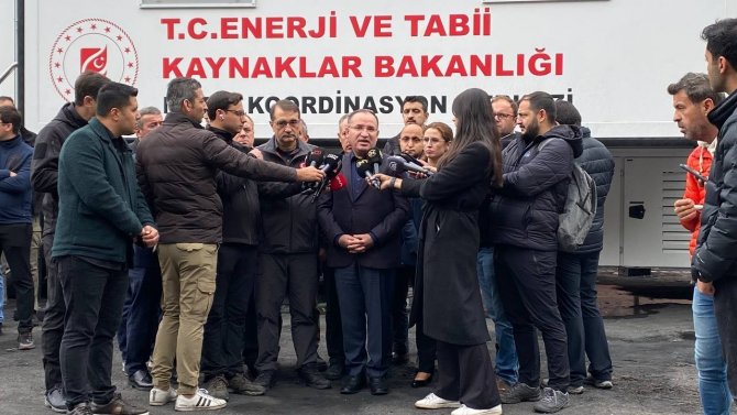 Adalet Bakanı Bozdağ: “5 Cumhuriyet Savcımız Olayın Tahkikatını Sürdürmektedir”