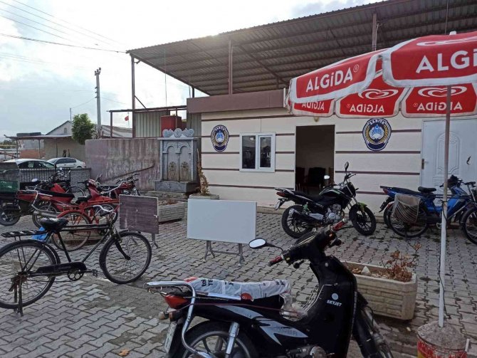 Zabıta Karakolunun Önüne Park Ettiği Motosikleti Çalındı