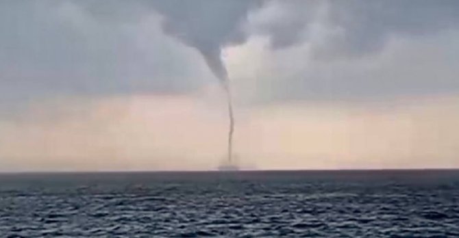 Akdeniz’de Önce Hortum, Sonra Yağış Etkili Oldu