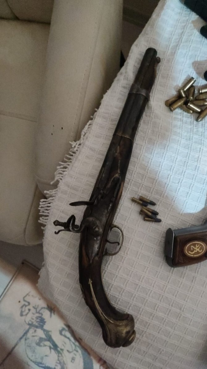 İ̇stanbul Merkezli 5 İlde Suç Örgütüne Operasyon: 39 Gözaltı
