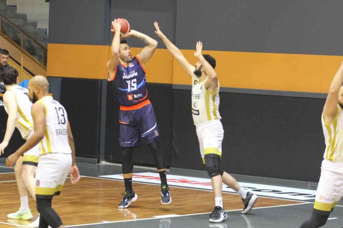Türkiye Basketbol Ligi: Balıkesir Büyükşehir Belediyespor: 98 - Çağdaş Bodrumspor: 88