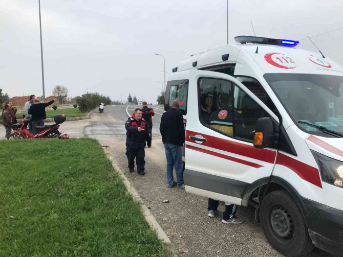Bilecik’te Kamyon İle Motosikletin Çarpışması Sonucu 1 Kişi Yaralandı