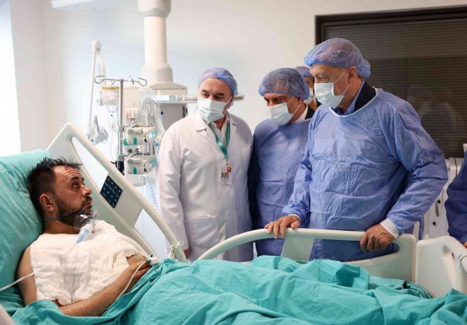 Cumhurbaşkanı Erdoğan: “6 Yaralımızdan 5 Tanesinin Durumu Biraz Ağır, Bir Tanesinin Şuuru Açık”