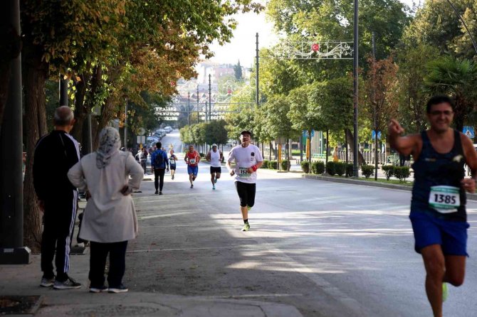 4. Gazi Yarı Maratonu’nda Renkli Görüntüler