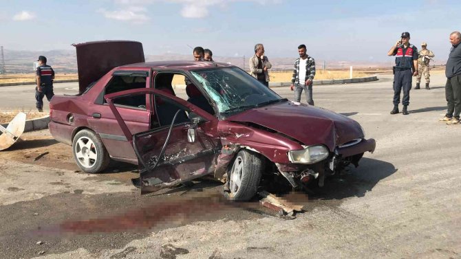 Elazığ’da Trafik Kazası: 7 Yaralı