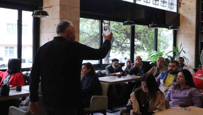 Samsun’da Asırlık Antikalar Mezatta Görücüye Çıkıyor