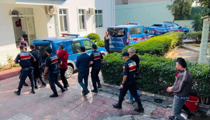 Jandarma Ekiplerinden Tefeci Operasyonu: 4 Tutuklama