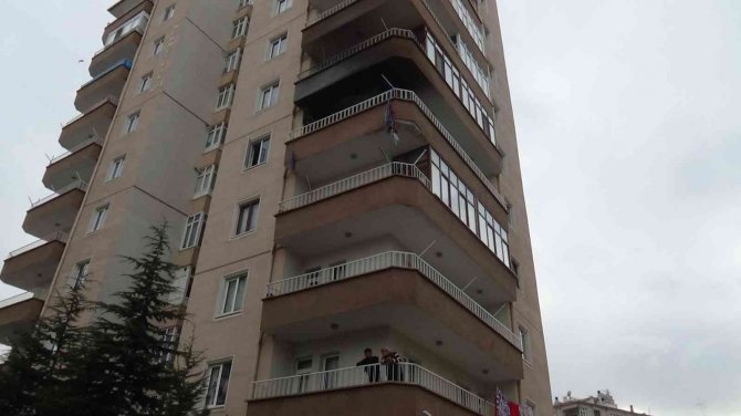 Sigara İzmariti Yangın Çıkardı