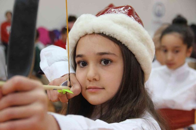 Ya Hak Deyip, Kepazeyi Çekiyorlar