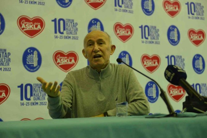 Ünlü Tarih Yazarı Prof. Dr. Ahmet Şimşirgil, “Dünyanın En İyi Dil Bilen Milletinin Dilini Yok Ettiler”