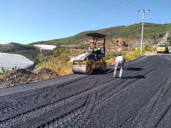 Alanya’nın Kırsal Yollarında Kış Hazırlıkları Sürüyor