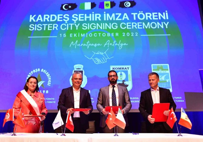 7. Kaleiçi Old Town Festivali’nde 4 Belediyeyle Kardeş Şehir Ve İşbirliği Protokolü İmzalandı