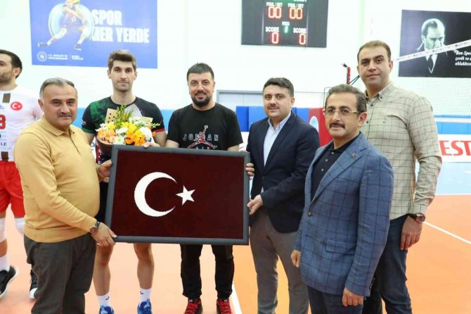 Efeler Ligi 4. Hafta: Develi Belediyespor: 0- Cizre Belediyespor: 3