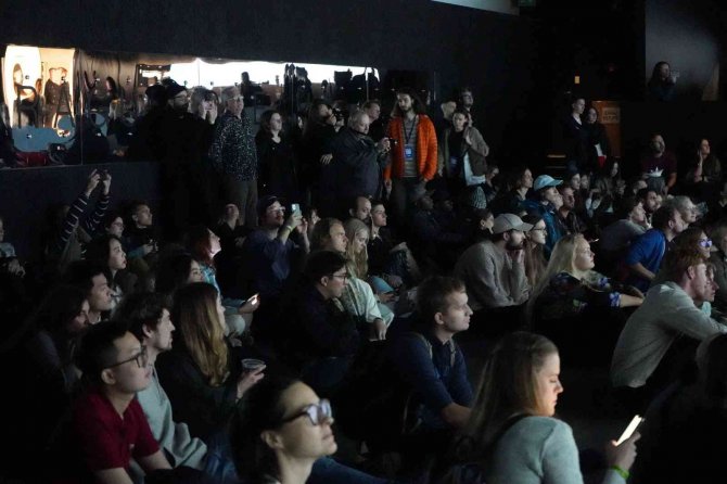 Çekya’da Işık Festivali Renkli Görüntüler Oluşturdu