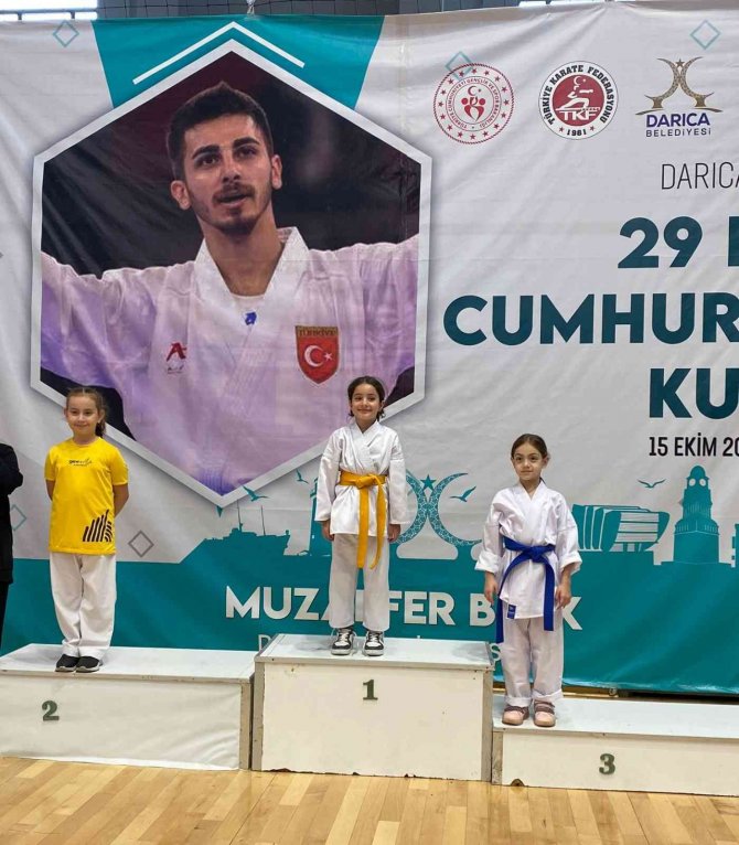 Başiskele Belediyespor Darıca’da Madalyaları Topladı