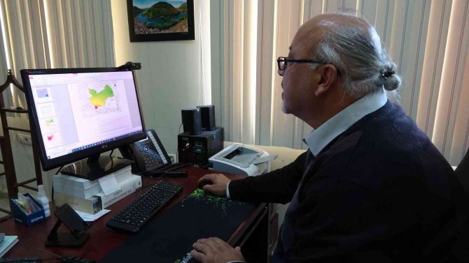 Dr. Dölek, Muş’un 2012’den 2050 Yılına Uzanan Sıcaklık Ve Yağış Trendlerini Analiz Etti